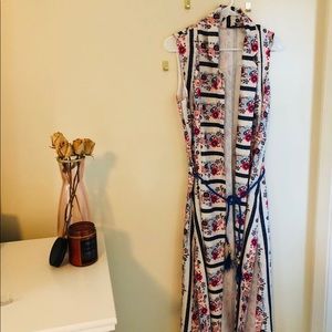 Modanisa Floral Vest